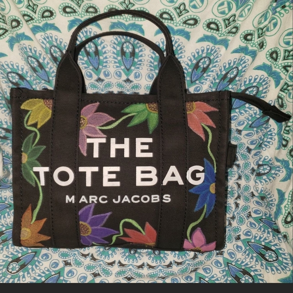 Marc Jacobs Black Floral Tote Bag - Picture 1 of 6